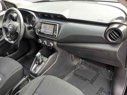 Used 2023 Nissan Kicks S image 20