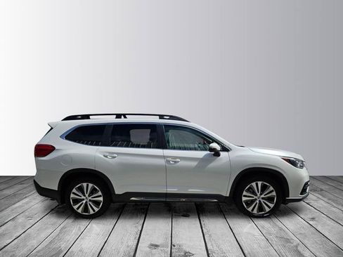 Used 2022 Subaru Ascent Limited w/ Technology Package AWD/4WD image 6