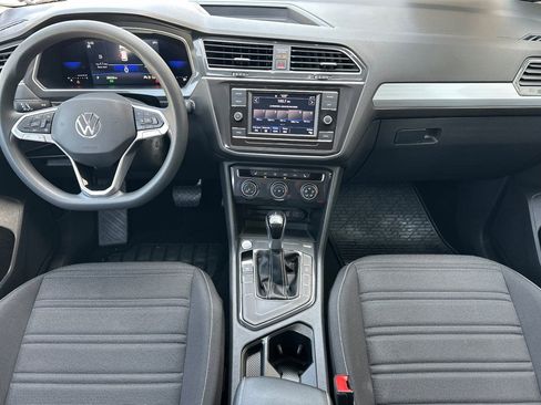 Used 2022 Volkswagen Tiguan S FWD image 13