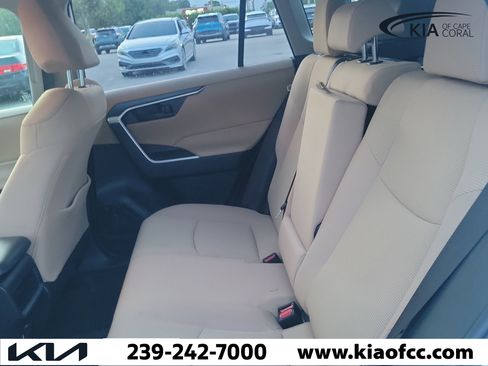 Used 2020 Toyota RAV4 LE w/ All Weather Liner Package AWD/4WD image 16