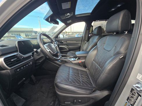 Used 2023 Kia Telluride EX X-Line image 24
