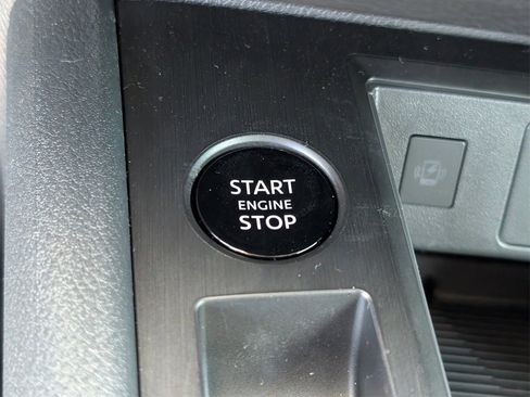 New 2026 Nissan Kicks SV image 14