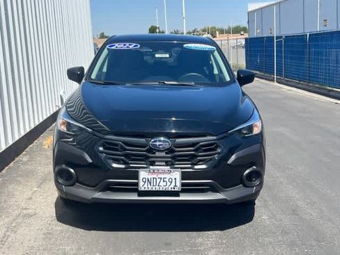 Used 2024 Subaru Crosstrek 2.0i AWD/4WD image 2