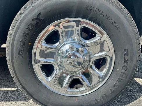 Used 2017 RAM 2500 SLT AWD/4WD image 12