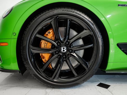 Certified 2024 Bentley Continental GT V8 AWD/4WD image 6