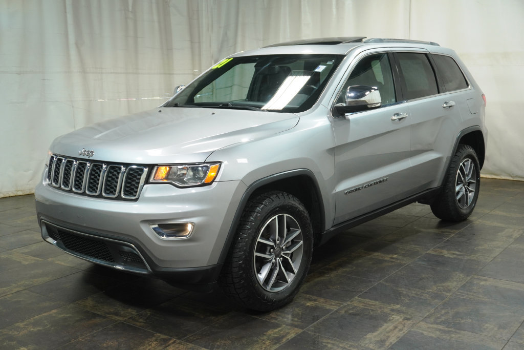 Used 2021 Jeep Grand Cherokee Limited w/ Luxury Group II AWD/4WD image 2