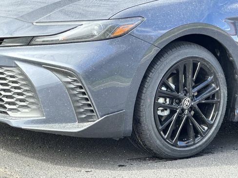 New 2026 Toyota Camry SE FWD image 7