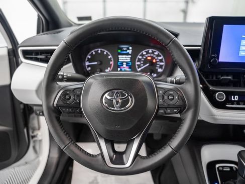 Certified 2025 Toyota Corolla SE FWD image 29