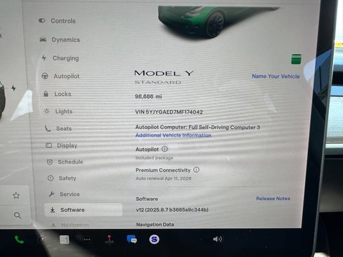 Used 2021 Tesla Model Y Standard Range 4dr Crossover image 26