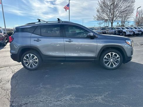 Used 2020 GMC Terrain SLT w/ Preferred Package image 5