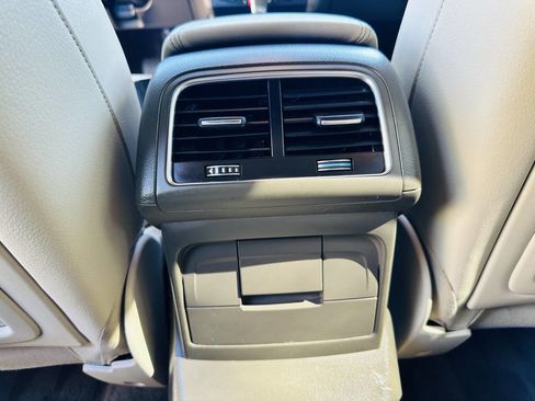 Used 2013 Audi Q5 2.0T Premium Plus w/ Premium Plus Pkg image 34