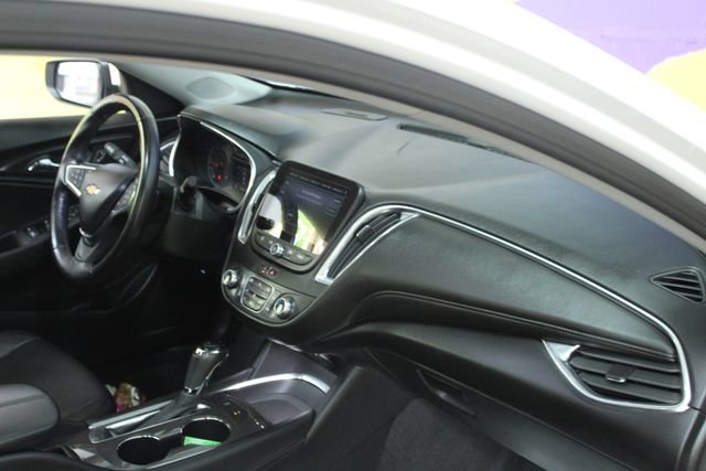 Used 2020 Chevrolet Malibu LT w/ LT Plus Package FWD image 10