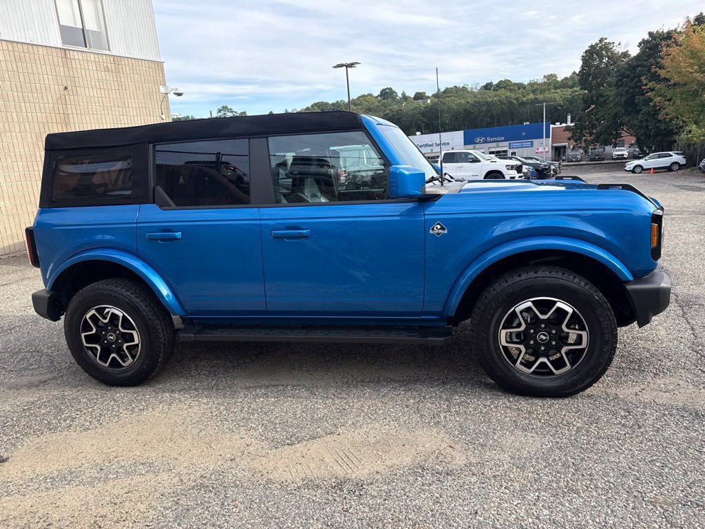 Used 2024 Ford Bronco Outer Banks AWD/4WD image 8