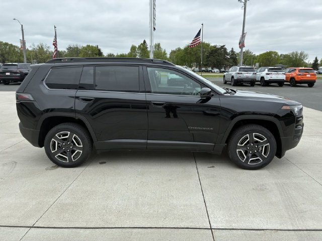 Used 2026 Jeep Cherokee Limited AWD/4WD image 9
