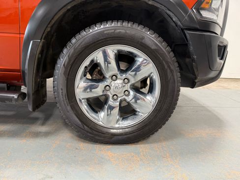 Used 2023 RAM 1500 Warlock AWD/4WD image 9