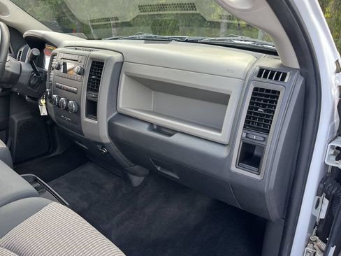 Used 2011 RAM 1500 ST w/ ST Popular Equipment Group AWD/4WD image 47