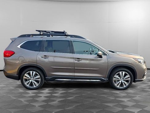 Used 2022 Subaru Ascent Limited AWD/4WD image 8