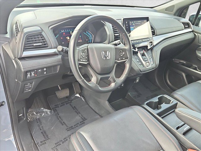 Used 2024 Honda Odyssey Sport image 10