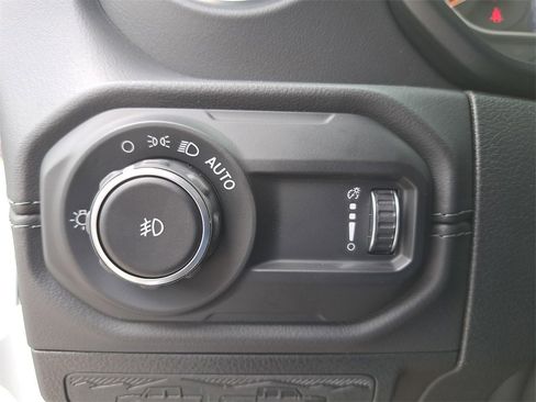 New 2025 Jeep Wrangler Unlimited Sahara image 26