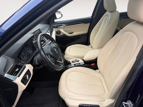Used 2016 BMW X1 xDrive28i AWD/4WD image 9