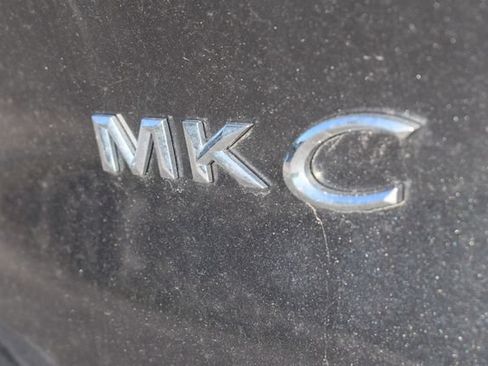 Used 2019 Lincoln MKC Reserve AWD/4WD image 12