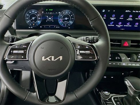 New 2026 Kia Seltos EX image 13