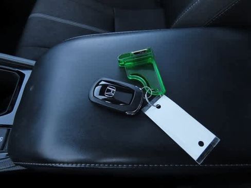 Certified 2023 Honda Accord Sport image 25