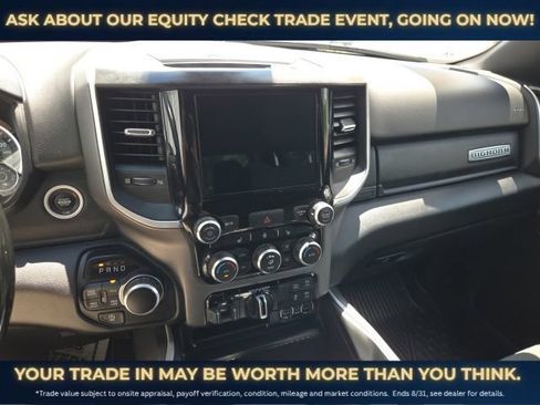 Used 2022 RAM 1500 Big Horn AWD/4WD image 16