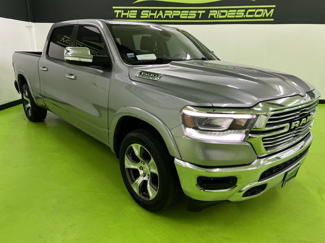 Used 2019 RAM 1500 Laramie AWD/4WD image 2