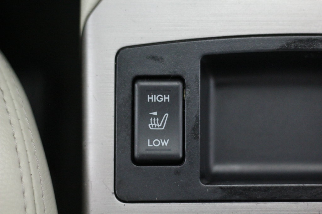 Used 2014 Subaru Outback 2.5i Limited AWD/4WD image 29