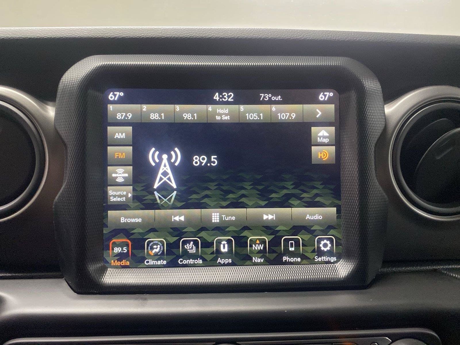 Used 2021 Jeep Wrangler Sport AWD/4WD image 16