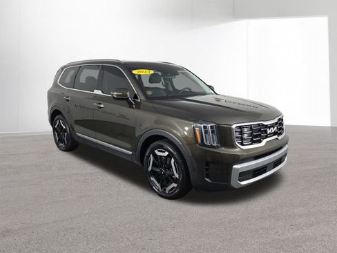 Used 2023 Kia Telluride S w/ S Sunroof Package image 12