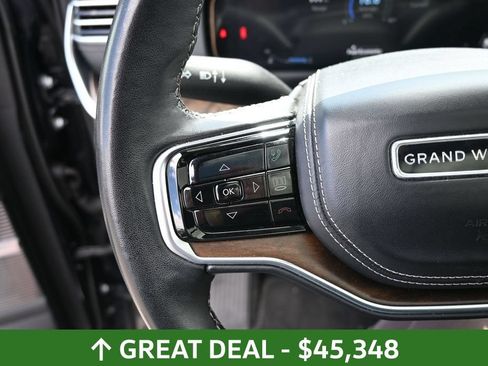 Used 2023 Jeep Grand Wagoneer L Series II AWD/4WD image 27