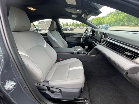 Used 2026 Toyota Camry SE w/ Multimedia Upgrade Package FWD image 33