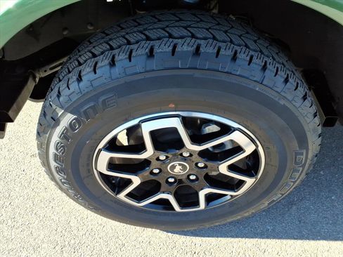 Certified 2025 Ford Bronco Outer Banks image 4