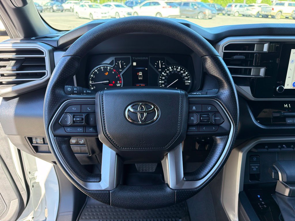 Used 2026 Toyota Tundra SR5 w/ SR5 Convenience Package AWD/4WD image 15