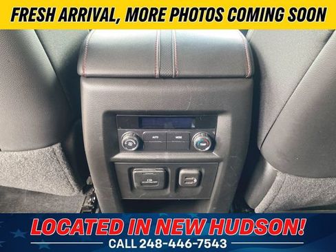 Used 2023 Chevrolet Traverse RS w/ LPO, Floor Liner Package AWD/4WD image 22