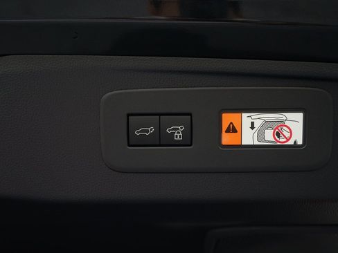 Used 2025 Lexus GX 550 image 36