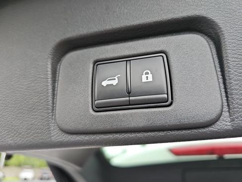 Used 2023 Nissan Rogue SL w/ SL Premium Package FWD image 13