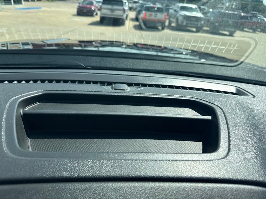 Used 2021 Chevrolet Silverado 1500 RST w/ Bed Protection Package AWD/4WD image 17