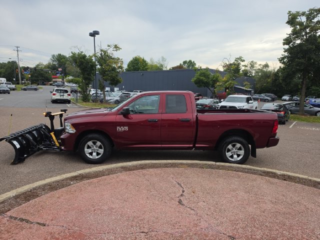 Used 2019 RAM 1500 Express AWD/4WD image 2