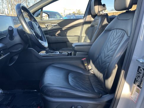 Used 2023 Kia Sportage X-Line w/ X-Line Premium Package image 17