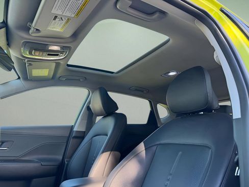 Certified 2024 Hyundai Kona Limited AWD/4WD image 19