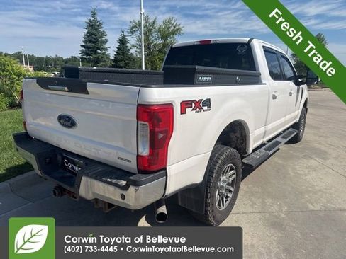 Used 2017 Ford F250 Lariat w/ Lariat Value Package AWD/4WD image 3