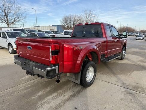 Used 2023 Ford F350 Lariat w/ Chrome Package image 6