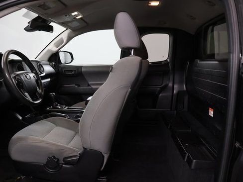 Used 2021 Toyota Tacoma SR RWD image 27