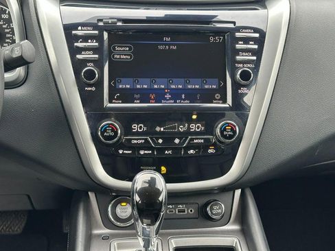 Used 2023 Nissan Murano SV image 12