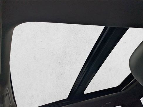 Used 2019 Ford F350 Lariat w/ Lariat Ultimate Package image 16