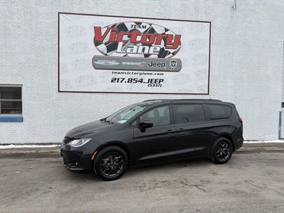 Used 2019 Chrysler Pacifica Touring-L Plus w/ S Appearance Package