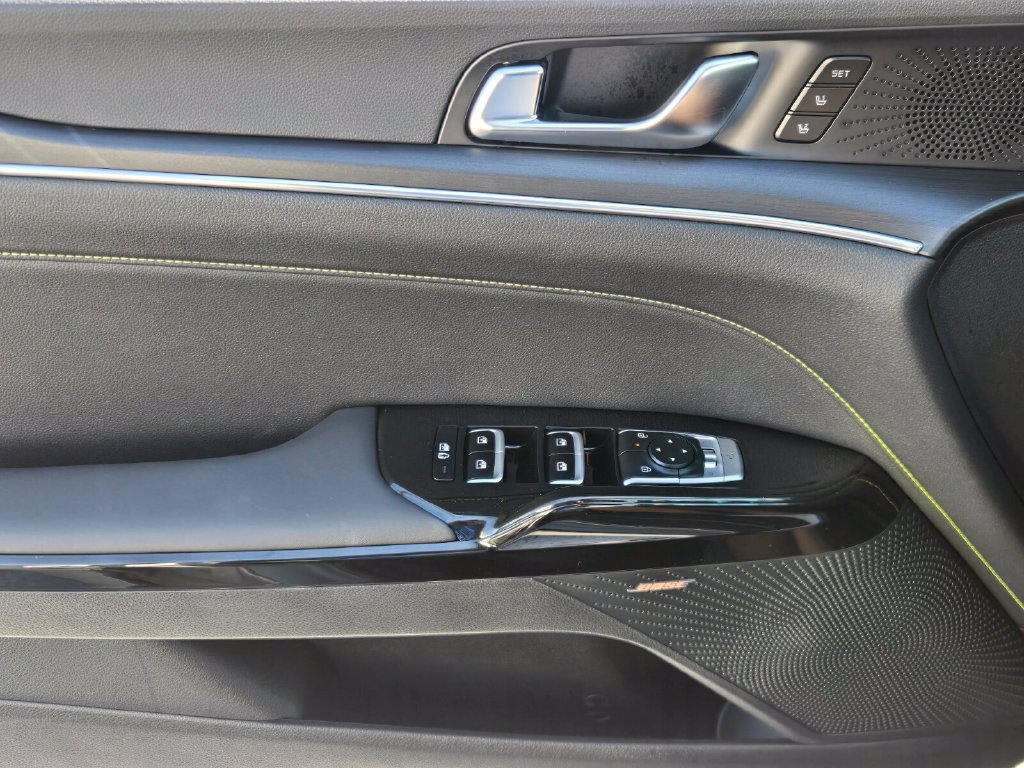 New 2027 Kia K5 GT w/ GT1 Package FWD image 15
